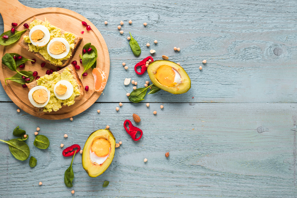 Pravda o keto dietě: Spalovač tuků, nebo jen další drahý trend?